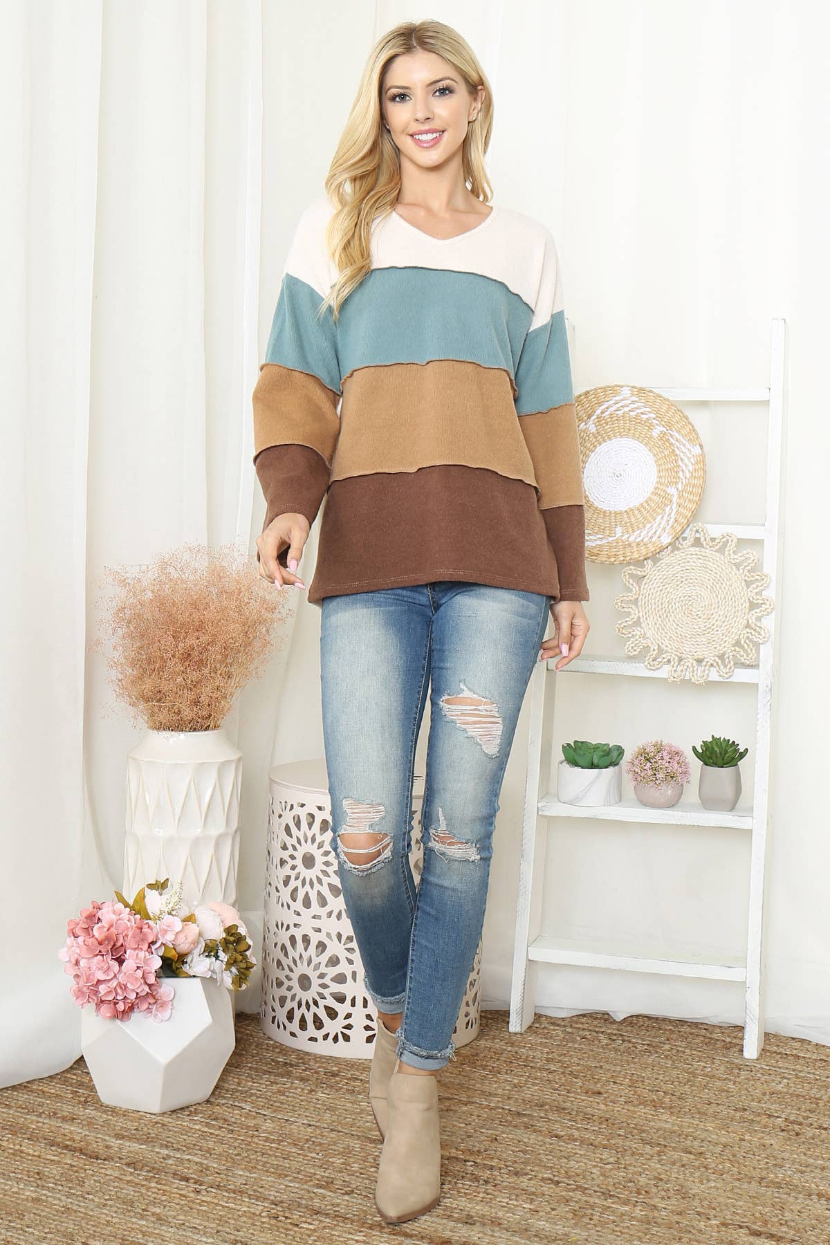 PLUS SIZE COLOR BLOCK REVERSED COVERSTITCH DETAIL