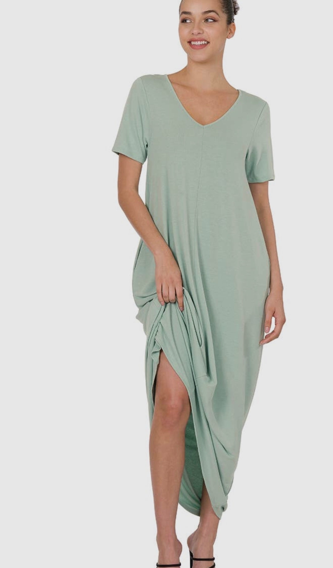 V-NECK SHORT SLEEVE MAXI DRESS WITH SIDE POCKETS