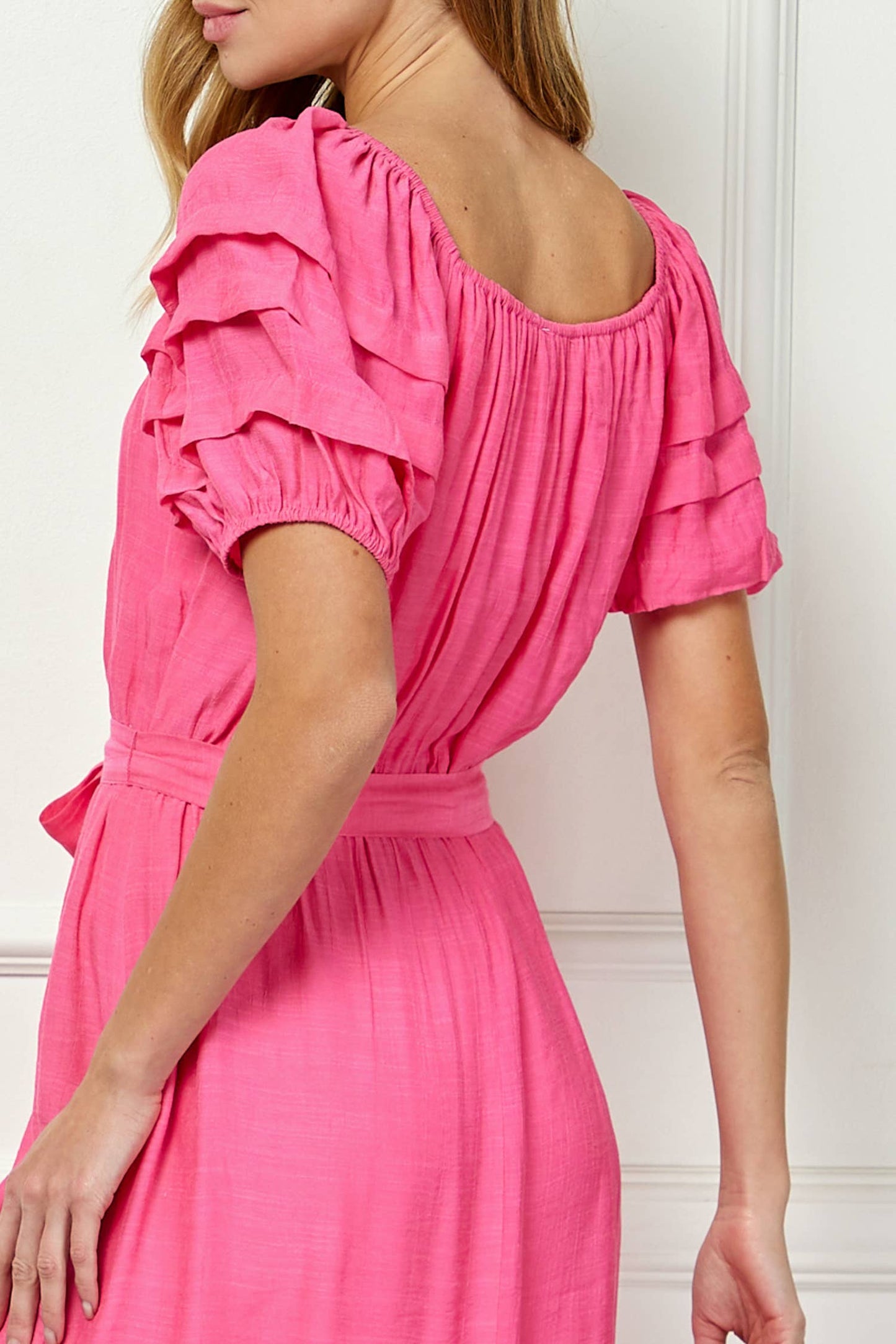 MIDI DRESS W/FLANGE SLEEVE DETAIL