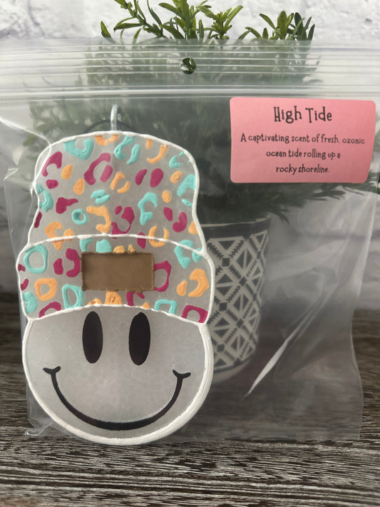 High Tide- Smiley with Beanie Freshie