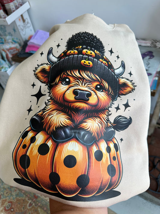 Highland Cow Pumpkin Crewneck Sweatshirt