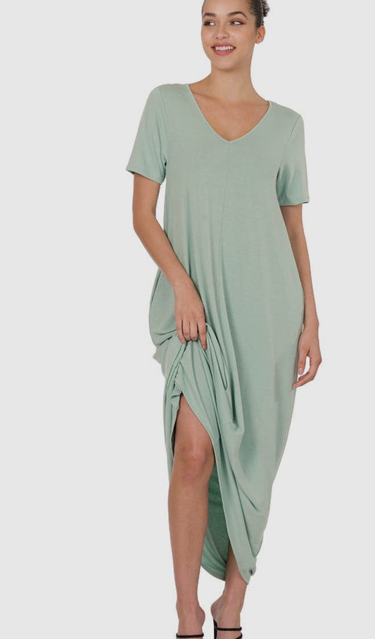 V-NECK SHORT SLEEVE MAXI DRESS WITH SIDE POCKETS