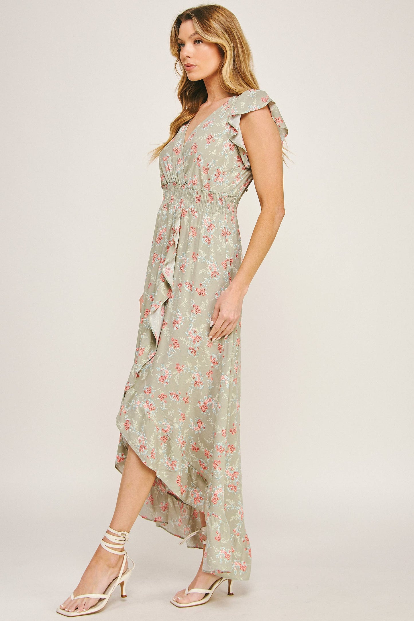 FLOW MAXI DRESS W/ RUFFLE DETAIL