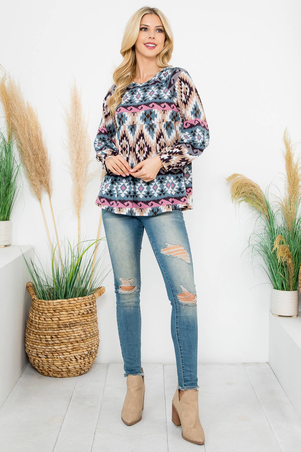 LONG PUFF SLEEVE AZTEC PRINTED TOP