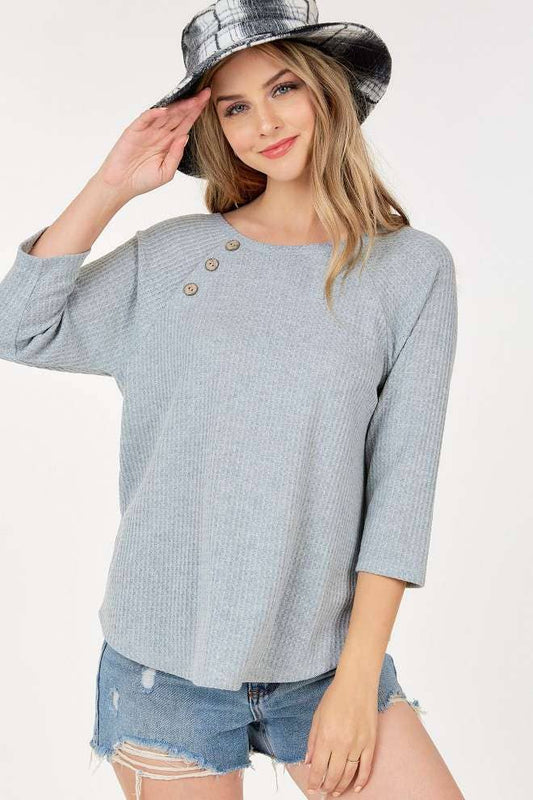 ROUND NECK 3/4 SLEEVE TOP WITH SHOULDER BUTTONS