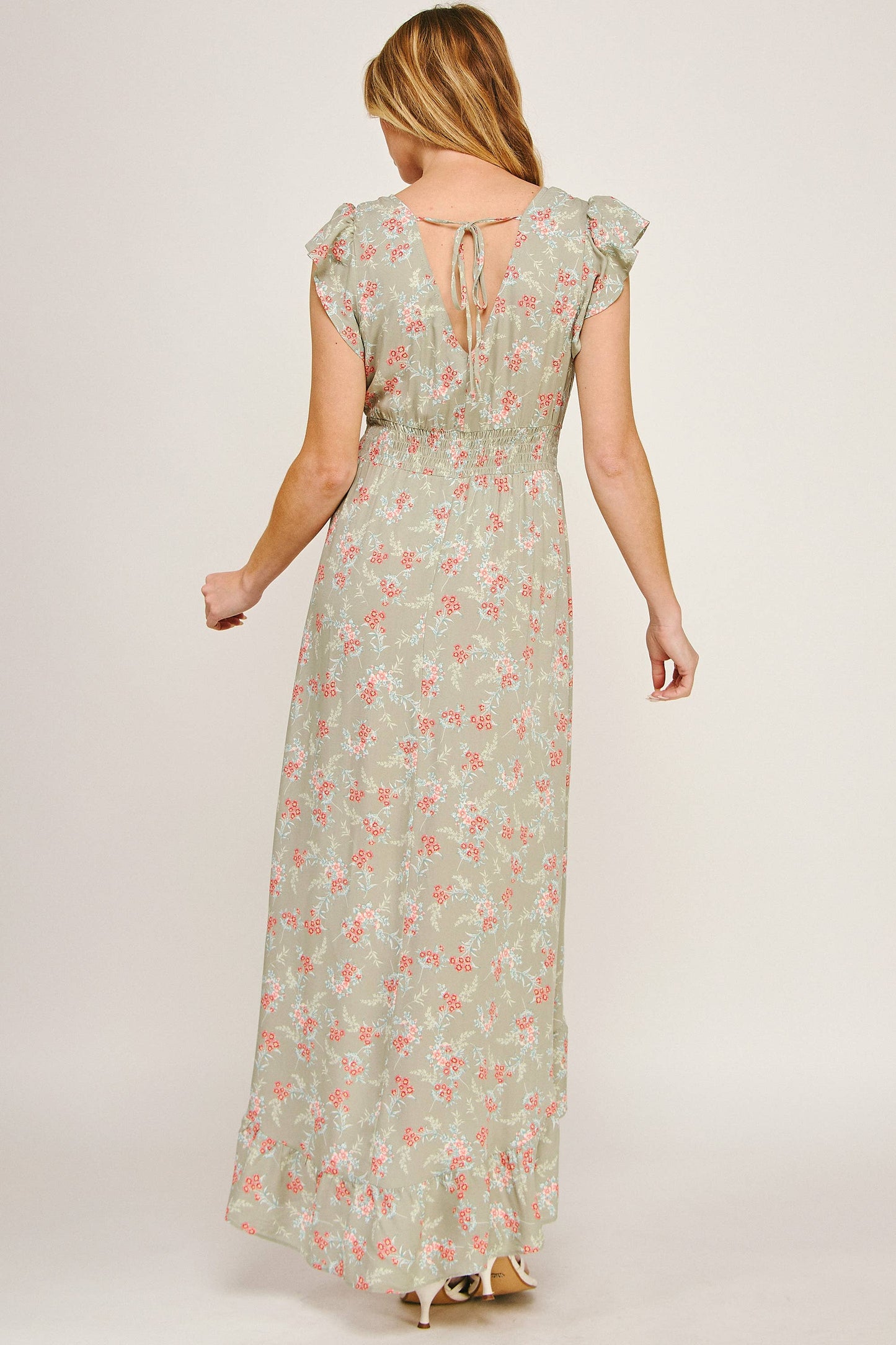 FLOW MAXI DRESS W/ RUFFLE DETAIL