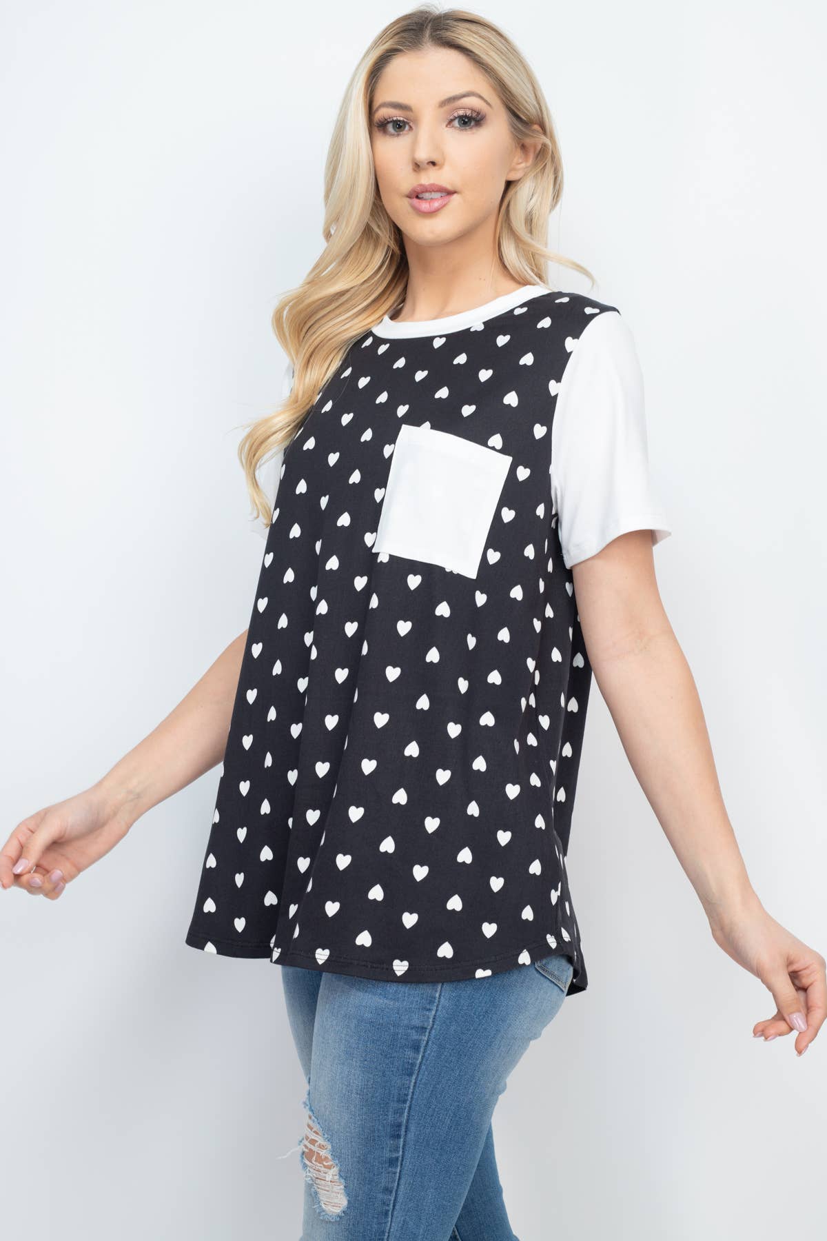 HEART PRINT RAGLAN POCKET TOP