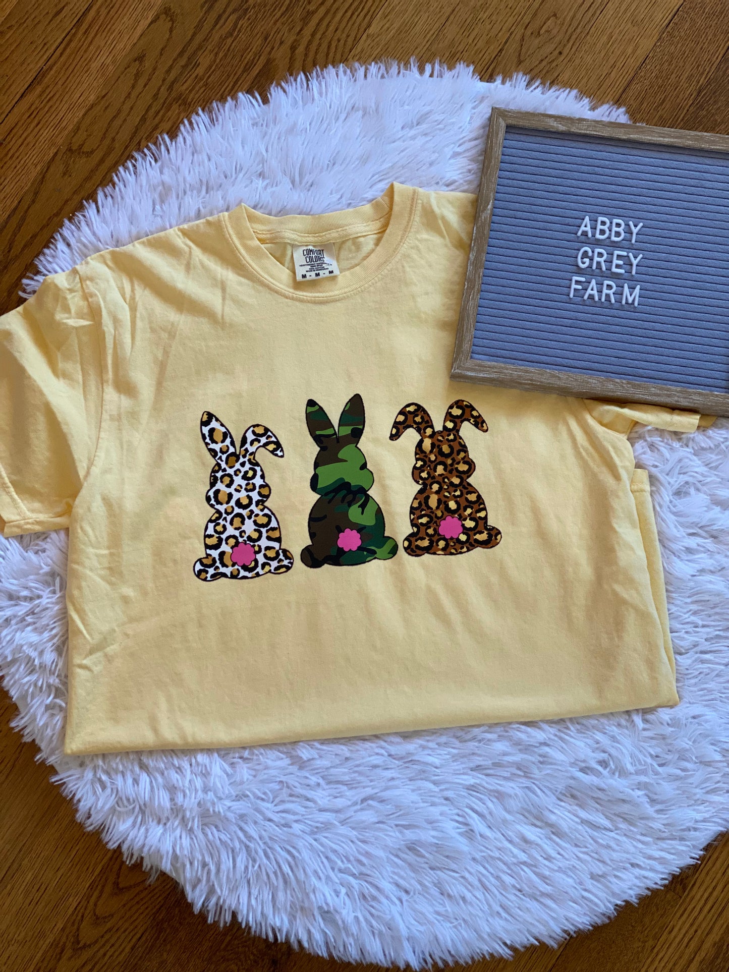 Three Bunnies..Comfort Colors - Garment-Dyed Heavyweight T-Shirt
